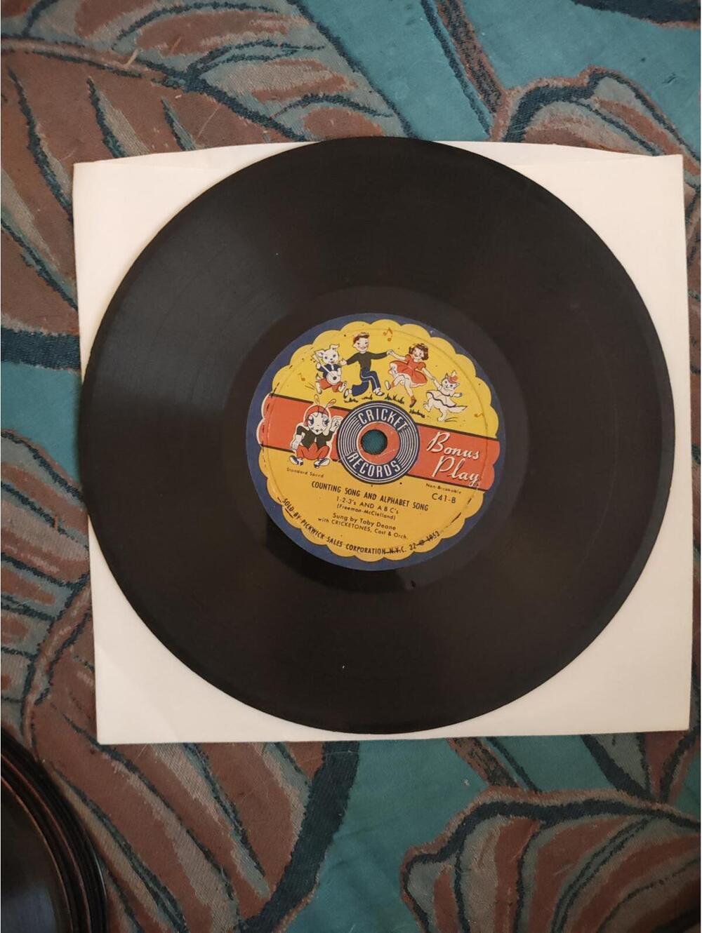 Vintage kids Cricket record-table manners/ABC/counting 78rpm